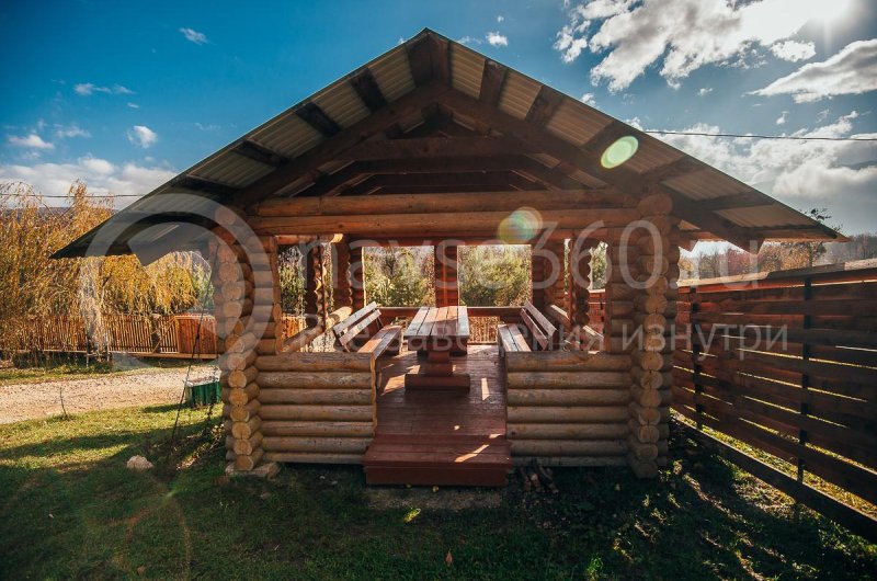 Турбаза Формула, поселок Мезмай, беседка 3